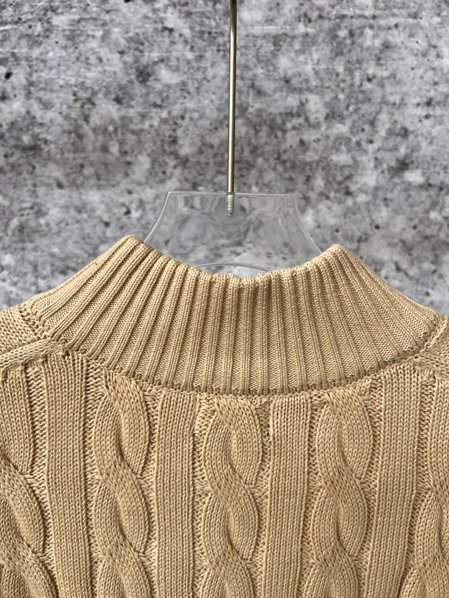 P240 Ralph Lauren classic unisex half-zip rubberized sweater, popular on all major platforms, original and consistent washed fabrics, workmanship details restored to the original, original pony embroidery on the chest, original custom-made hardware accessories